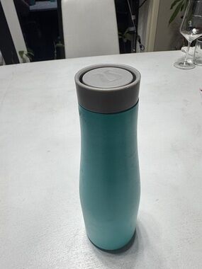 Lululemon Aqua Blue Insulated Bottle
